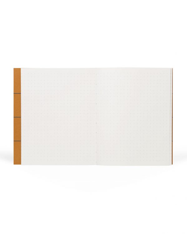 UMA Notebook, insida med prickade sidor