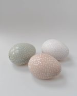 Tre keramikägg mini prick i olika färger från Paradisverksatden