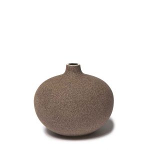 Vas Bari medium sand dark från Lindform