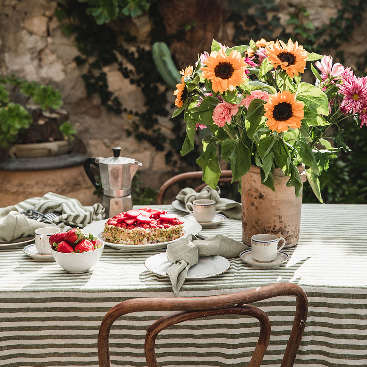 Linneduk Misty Edge jeep green 145x250 cm - Bild 2