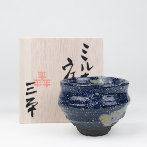 Japansk handgjord Sake/espresso kopp med låda no12 av Sanpei Nagasaki från TANAKA hos Cobosabi