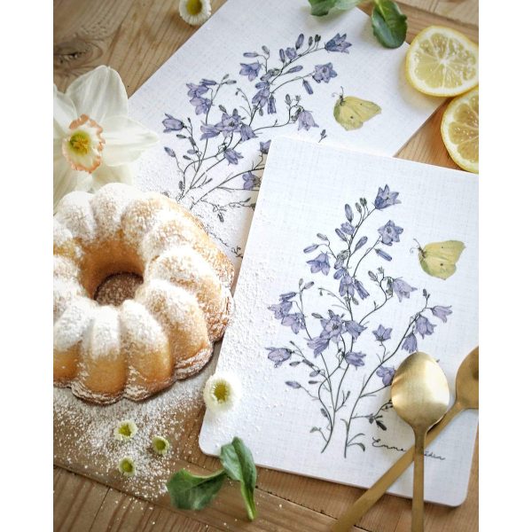 Smörgåsbricka Blåklocka från Emma Sjödin hos Cobosabi