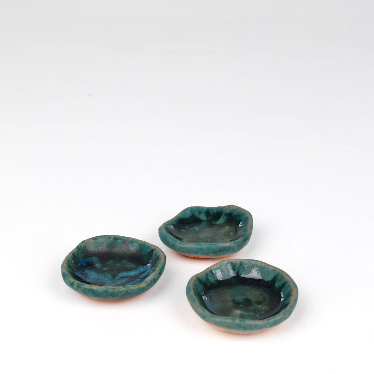 Japanska handgjorda stöd till pinnar gröna av Sanpei Nagasaki från TANAKA hos Cobosabi