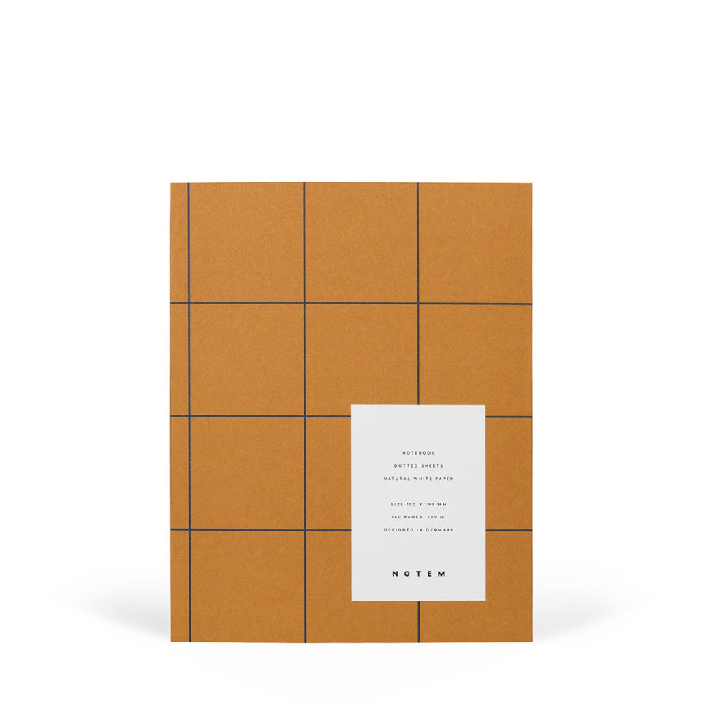 UMA Notebook medium i färgen ockra från NOTEM hos Cobosabi