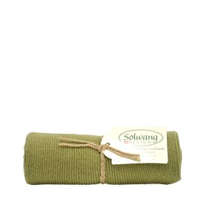 Stickad handduk mörk oliv från Solwang Design