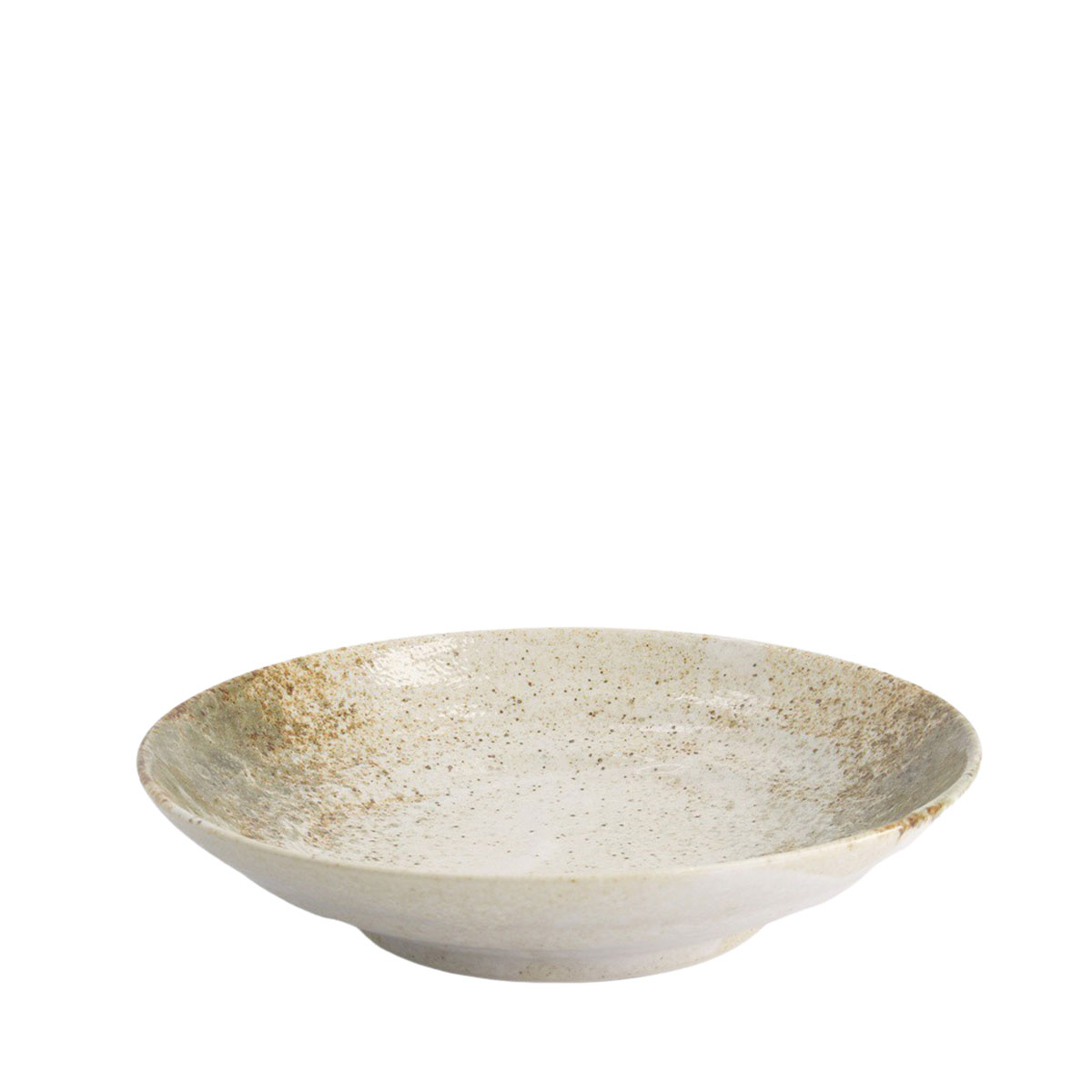 Japansk djup tallrik i serien Yukoshino med vit, brun och mossgrön glasyr.