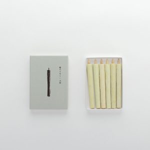 Japanska Sumac vaxljus vit No 2 från Daiyo hos Cobosabi