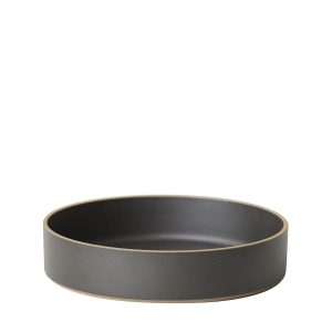 Japansk stor skål ø25,5 cm från Hasami Porcelain hos Cobosabi